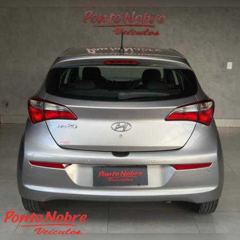 HYUNDAI HB 20 Hatch 1.0 12V 4P FLEX UNIQUE, Foto 4