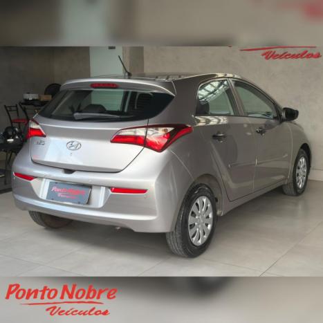 HYUNDAI HB 20 Hatch 1.0 12V 4P FLEX UNIQUE, Foto 6