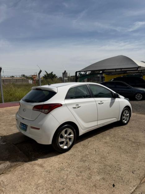 HYUNDAI HB 20 Hatch 1.0 12V 4P FLEX COMFORT, Foto 4