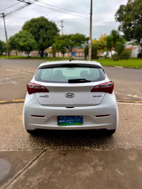 HYUNDAI HB 20 Hatch 1.6 16V 4P FLEX COMFORT PREMIUM, Foto 2