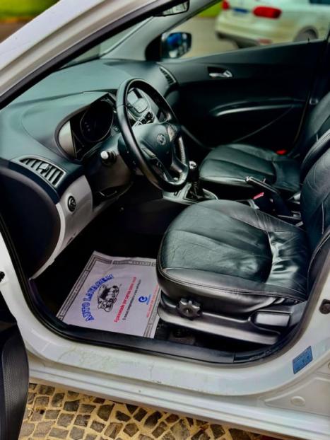 HYUNDAI HB 20 Hatch 1.6 16V 4P FLEX COMFORT PREMIUM, Foto 8