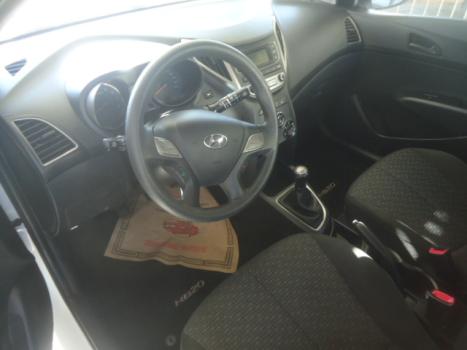 HYUNDAI HB 20 Hatch 1.0 12V 4P FLEX COMFORT, Foto 2