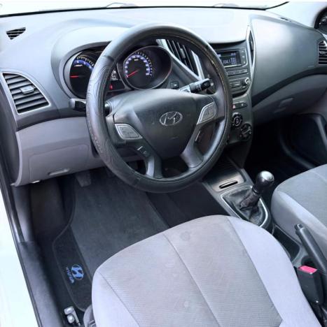 HYUNDAI HB 20 Sedan 1.0 12V 4P FLEX UNIQUE, Foto 5