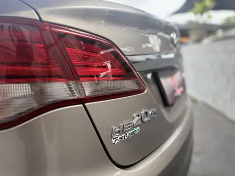 HYUNDAI HB 20 Sedan 1.6 16V 4P FLEX COMFORT PLUS, Foto 8