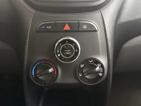 HYUNDAI HB 20 Sedan 1.6 16V 4P FLEX COMFORT PLUS, Foto 12