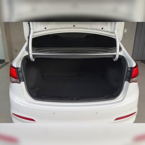 HYUNDAI HB 20 Sedan 1.6 16V 4P FLEX PREMIUM AUTOM�TICO, Foto 21