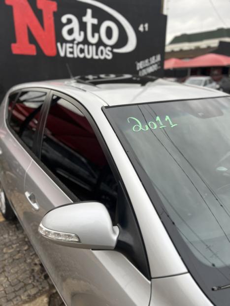 HYUNDAI I30 2.0 16V 4P AUTOM�TICO, Foto 7