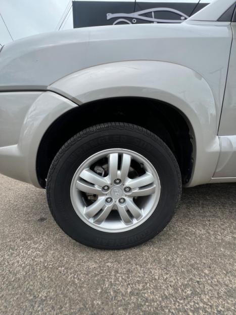 HYUNDAI Tucson 2.0 16V 4P GLS AUTOM�TICO, Foto 2