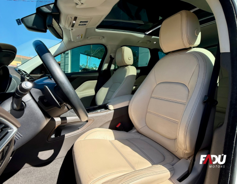 JAGUAR F-Pace 2.0 16V 4P PRESTIGE AWD TURBO DIESEL AUTOMTICO, Foto 4