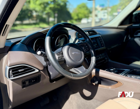 JAGUAR F-Pace 2.0 16V 4P PRESTIGE AWD TURBO DIESEL AUTOMTICO, Foto 5