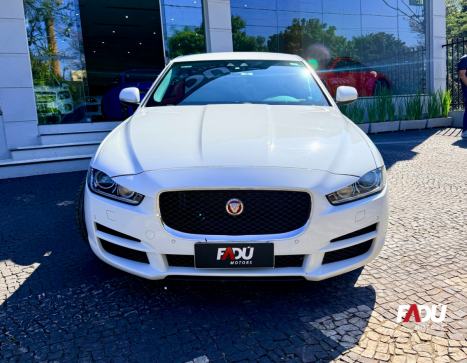 JAGUAR XE 2.0 16V 4P SI4 PURE TECH TURBO AUTOMÁTICO, Foto 2
