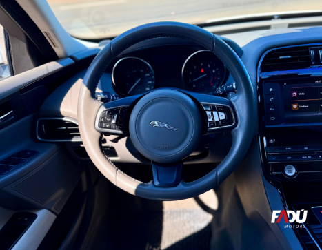 JAGUAR XE 2.0 16V 4P SI4 PURE TECH TURBO AUTOMÁTICO, Foto 6