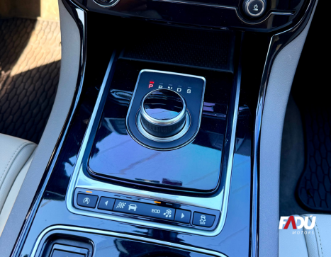 JAGUAR XE 2.0 16V 4P SI4 PURE TECH TURBO AUTOMÁTICO, Foto 9
