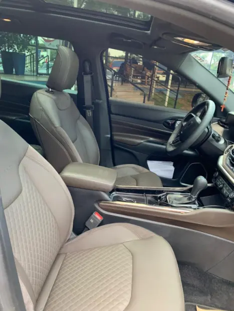 JEEP Commander 1.3 16V 4P FLEX T270 OVERLAND TURBO AUTOMTICO, Foto 7