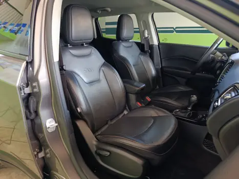 JEEP Compass 2.0 16V 4P LIMITED TURBO DIESEL 4X4 AUTOM�TICO, Foto 9