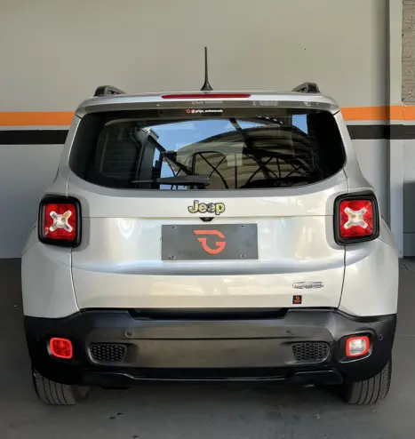 JEEP Renegade 1.8 16V 4P FLEX LONGITUDE AUTOMÁTICO, Foto 7 JEEP Renegade 1.8 16V 4P FLEX LONGITUDE AUTOMÁTICO, Foto 7