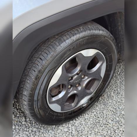 JEEP Renegade 1.8 16V 4P FLEX AUTOMÁTICO, Foto 17