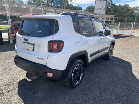 JEEP Renegade 2.0 16V 4P TURBO DIESEL TRAILHAWK 4X4 AUTOM�TICO, Foto 4