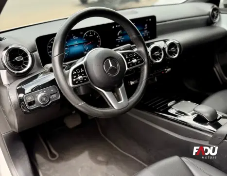 MERCEDES-BENZ A 200 Sedan 1.3 16V 4P CGI ADVANCE 7G-TRONIC DCT AUTOMTICO, Foto 5