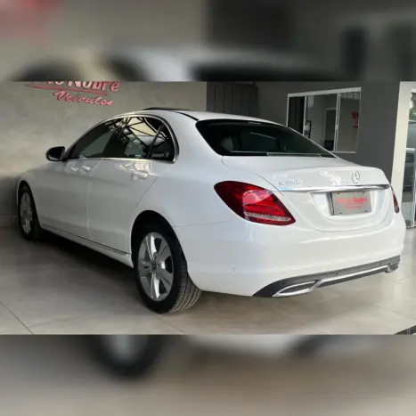 MERCEDES-BENZ C 250 2.0 16V 4P CGI AVANTGARDE 9-GTRONIC AUTOMÁTICO, Foto 5 MERCEDES-BENZ C 250 2.0 16V 4P CGI AVANTGARDE 9-GTRONIC AUTOMÁTICO, Foto 5