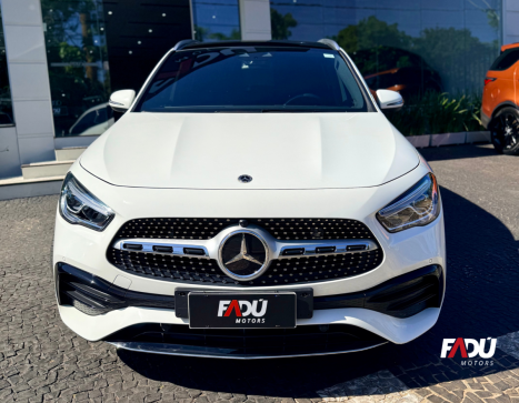 MERCEDES-BENZ GLA 200 1.3 16V 4P GCI AMG LINE 7G-DCT AUTOMTICO, Foto 2