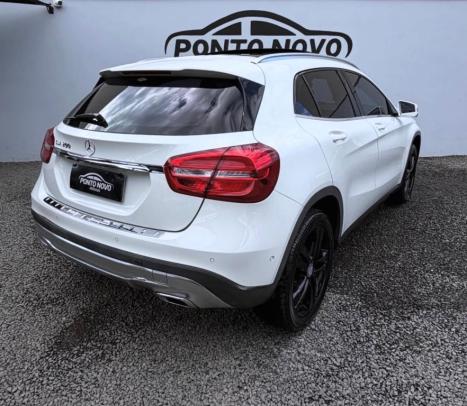 MERCEDES-BENZ GLA 200 1.6 16V 4P FLEX CGI VISION TURBO AUTOM�TICO, Foto 4