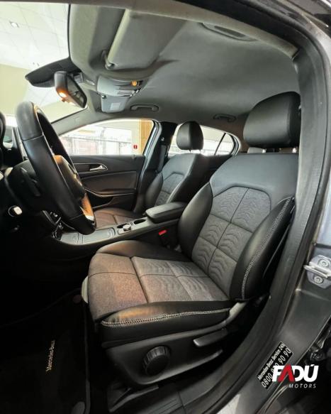 MERCEDES-BENZ GLA 200 1.6 16V 4P FLEX CGI STYLE TURBO AUTOM�TICO, Foto 12