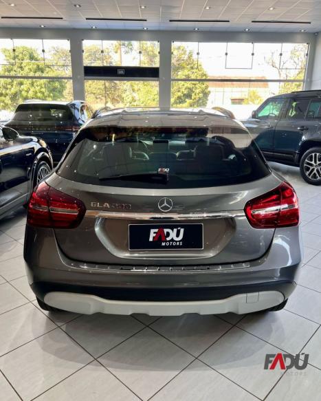 MERCEDES-BENZ GLA 200 1.6 16V 4P FLEX CGI STYLE TURBO AUTOM�TICO, Foto 16