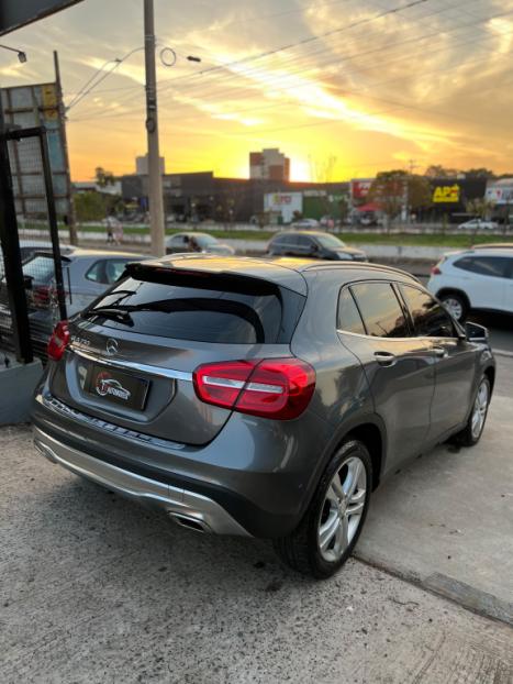 MERCEDES-BENZ GLA 250 2.0 16V 4P ENDURO TURBO AUTOM�TICO, Foto 5