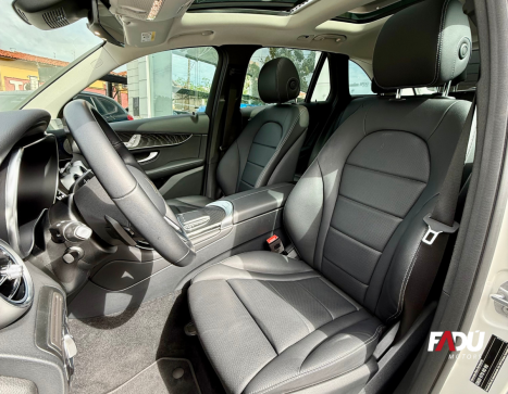 MERCEDES-BENZ GLC 220D 2.0 16V 4P TURBO DIESEL ENDURO 9G-TRONIC AUTOMTICO, Foto 4