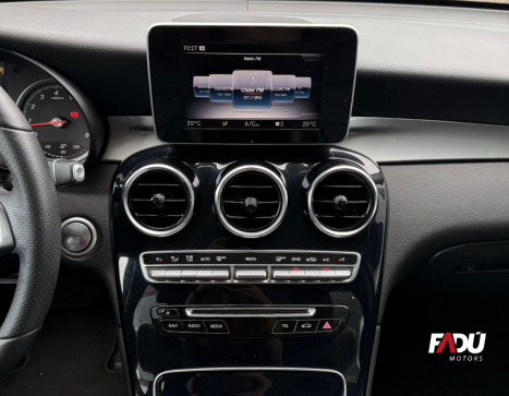MERCEDES-BENZ GLC 250 2.0 16V 4P CGI 4MATIC HIGHWAY 9G-TRONIC AUTOM�TICO, Foto 7