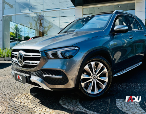 MERCEDES-BENZ GLE 400d 3.0 V6 32V 4P 4MATIC 9G-TRONIC AUTOMÁTICO, Foto 3