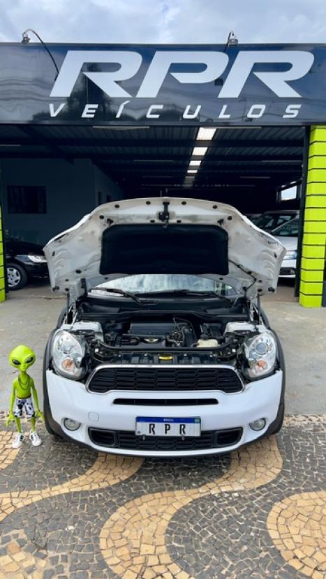 MINI Countryman 1.6 16V S TURBO, Foto 2