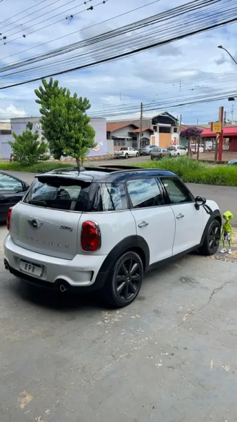 MINI Countryman 1.6 16V S TURBO, Foto 6