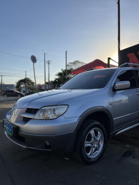 MITSUBISHI Airtrek 2.4 16V 4X4 AUTOM�TICO, Foto 3