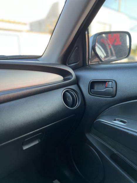 MITSUBISHI Airtrek 2.4 16V 4X4 AUTOM�TICO, Foto 14