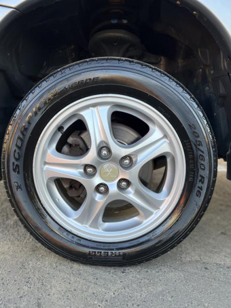 MITSUBISHI Airtrek 2.4 16V 4X4 AUTOM�TICO, Foto 15
