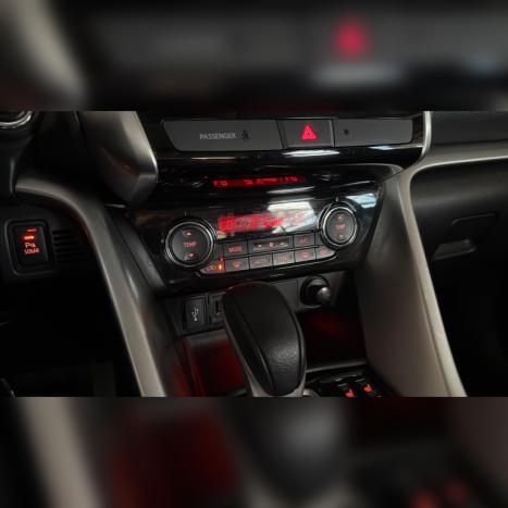 MITSUBISHI Eclipse Cross 1.5 16V 4P MIVEC HPE-S AWD TURBO AUTOM�TICO CVT, Foto 17