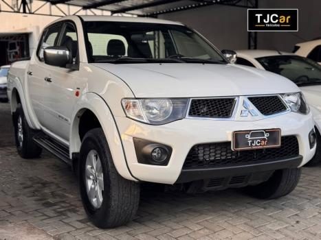 MITSUBISHI L 200 Triton 3.2 16V HPE 4X4 CABINE DUPLA TURBO DIESEL INTERCOOLER AUTOMTICO, Foto 4