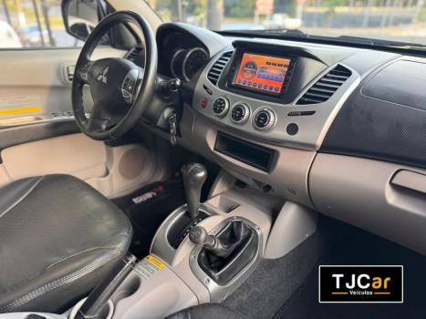MITSUBISHI L 200 Triton 3.2 16V HPE 4X4 CABINE DUPLA TURBO DIESEL INTERCOOLER AUTOMTICO, Foto 5