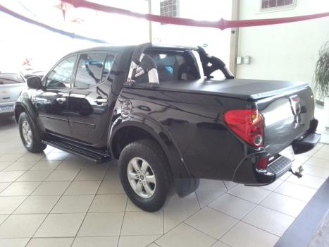 MITSUBISHI L 200 Triton 3.2 16V HPE 4X4 CABINE DUPLA TURBO DIESEL INTERCOOLER AUTOMTICO, Foto 4