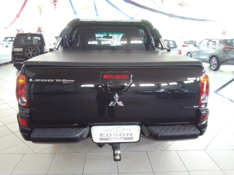 MITSUBISHI L 200 Triton 3.2 16V HPE 4X4 CABINE DUPLA TURBO DIESEL INTERCOOLER AUTOMTICO, Foto 6