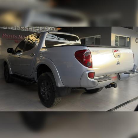 MITSUBISHI L 200 Triton 3.5 V6 HPE 4X4 FLEX CABINE DUPLA AUTOM�TICO, Foto 5