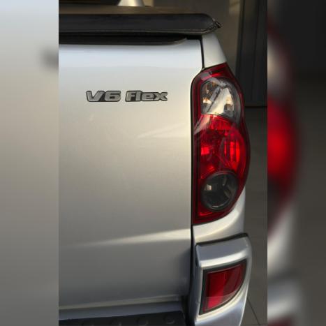 MITSUBISHI L 200 Triton 3.5 V6 HPE 4X4 FLEX CABINE DUPLA AUTOM�TICO, Foto 7