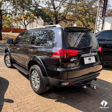 MITSUBISHI Pajero 3.2 16V 4P 4X4 7 LUGARES HPE TURBO DIESEL INTERCOOLER AUTOMTICO, Foto 16