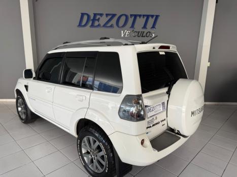 MITSUBISHI Pajero TR4 2.0 16V 4P FLEX AUTOM�TICO, Foto 2