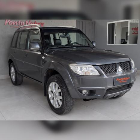 MITSUBISHI Pajero TR4 2.0 16V 4P 4X4 AUTOMÁTICO, Foto 2