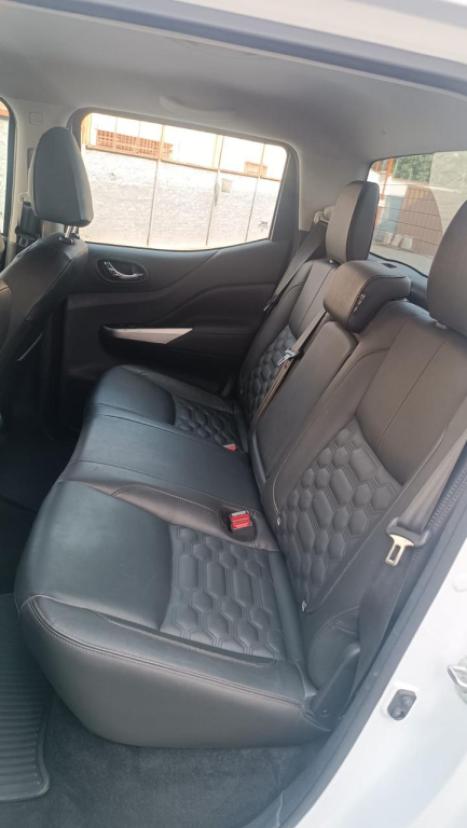 NISSAN Frontier 2.3 16V XE 4X4 CABINE DUPLA BI-TURBO DIESEL AUTOMTICO, Foto 13