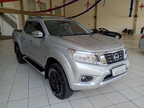 NISSAN Frontier 2.3 16V XE 4X4 CABINE DUPLA BI-TURBO DIESEL AUTOM�TICO, Foto 3