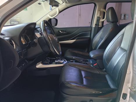NISSAN Frontier 2.3 16V XE 4X4 CABINE DUPLA BI-TURBO DIESEL AUTOM�TICO, Foto 6